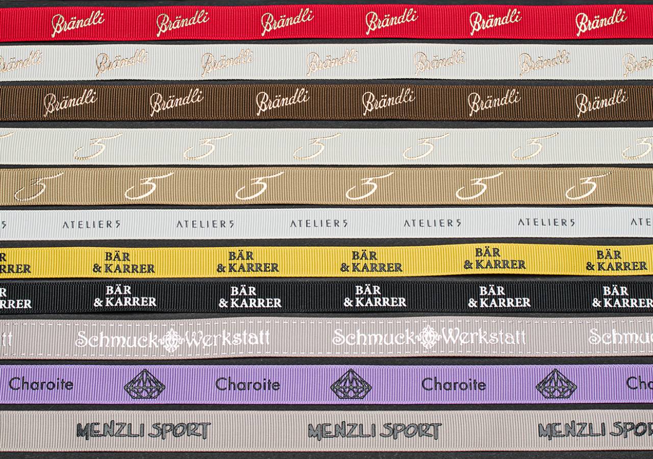 Gift ribbon with logo