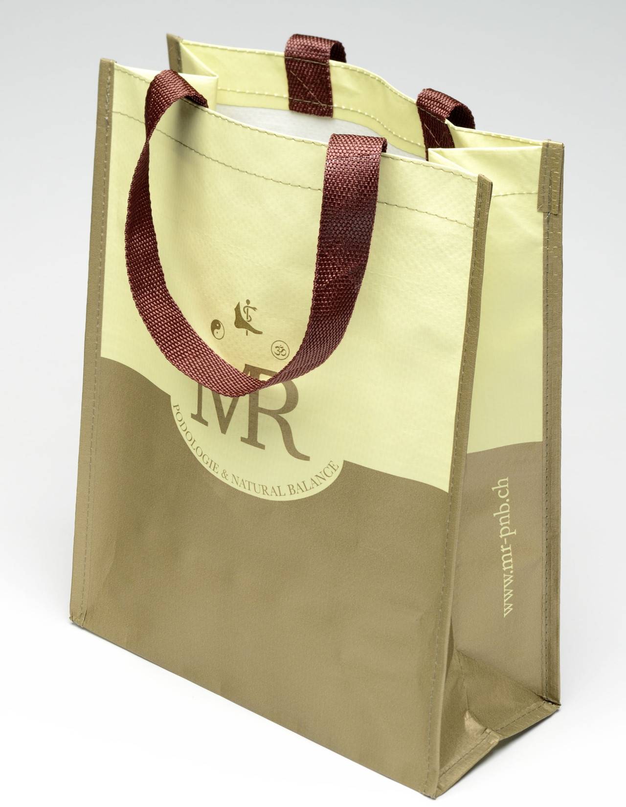 Tasche mit Logo