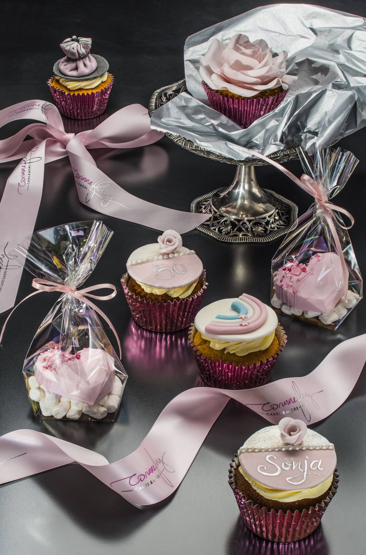 satiny ribbon with logo print