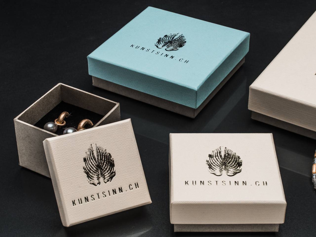 Butterfly – élégant écrin à bijoux avec structure en lin