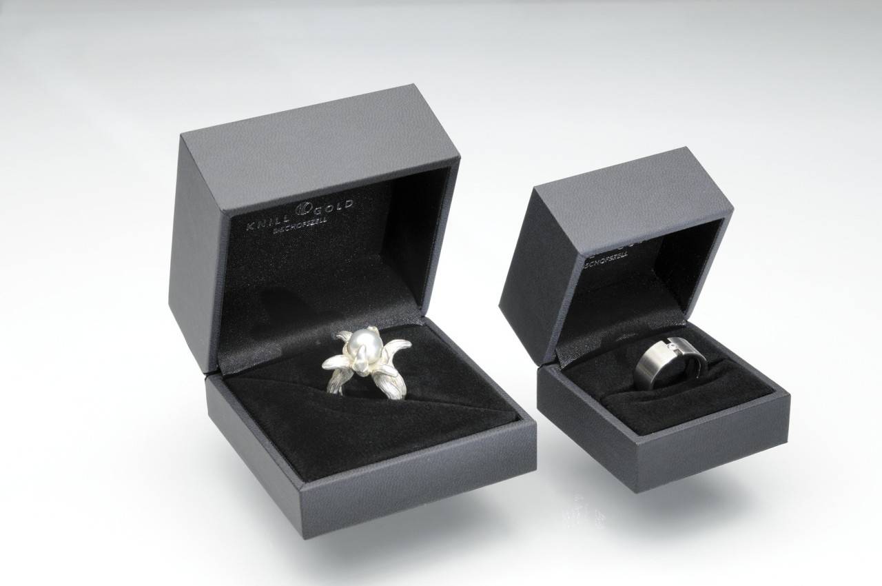 écrin bague