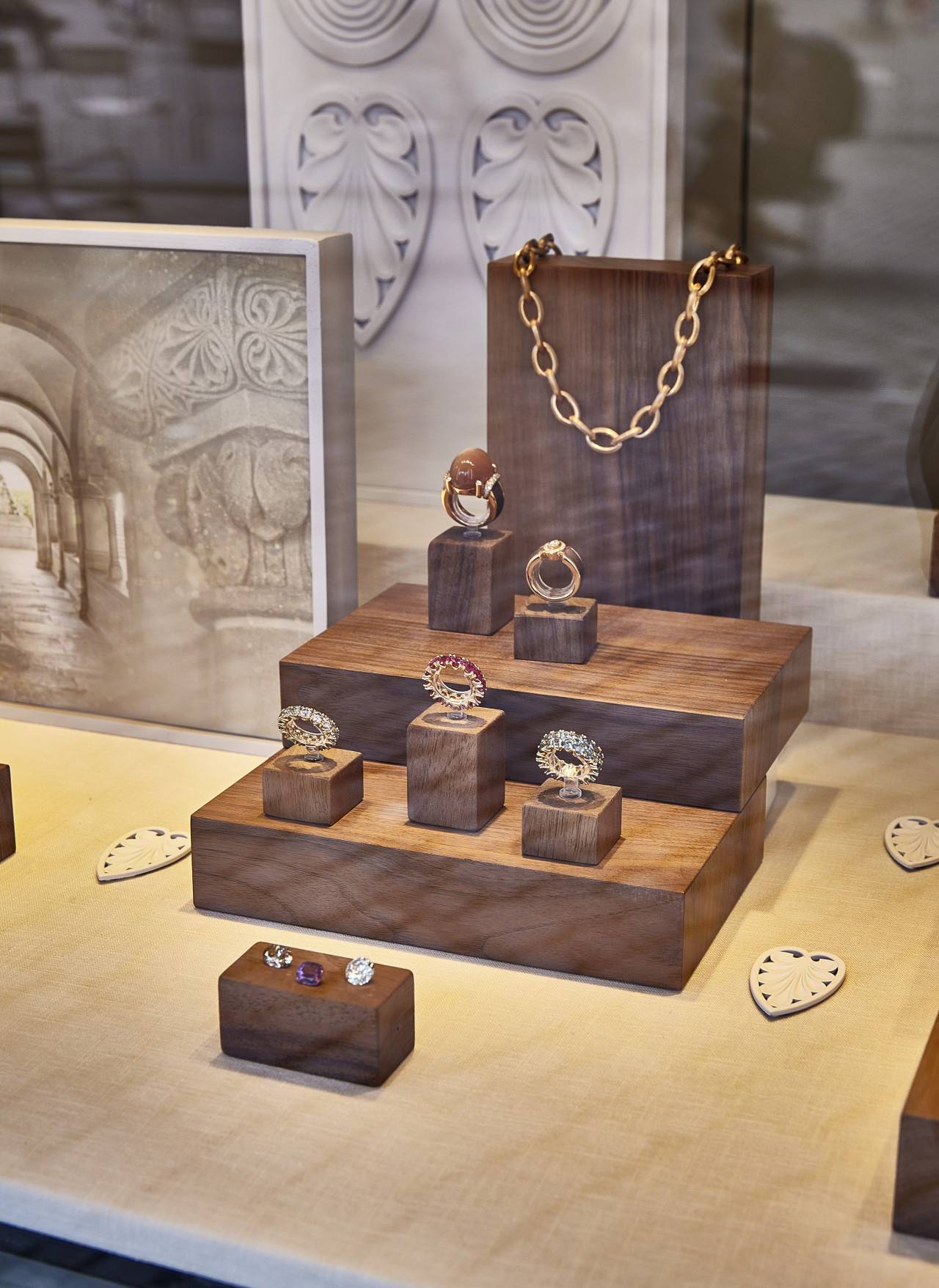 Display Edelholz