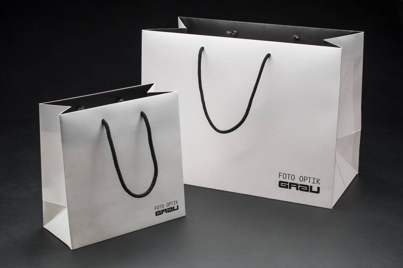 Papiertragtaschen Luxus Foto Optik Grau