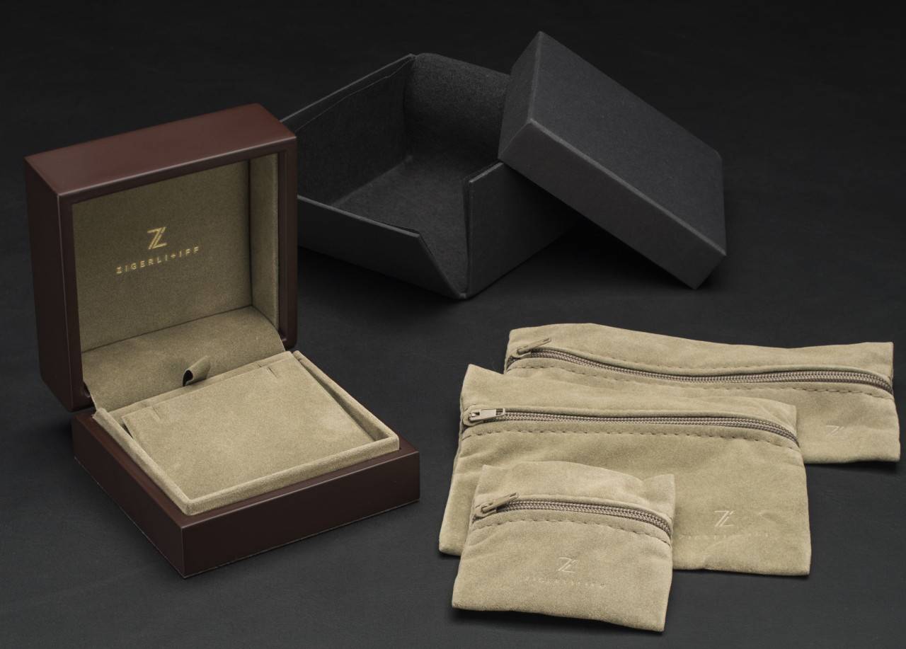 Emballage de haute qualité en velours pour bijoux avec logo