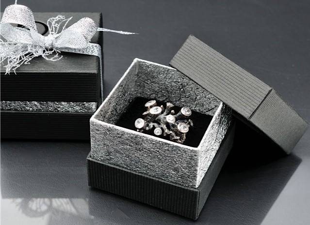 écrin pour bague