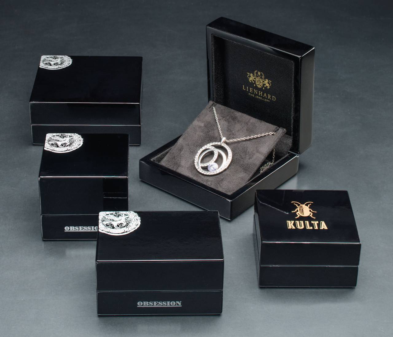 Emballage haut de gamme pour bijoux avec logo