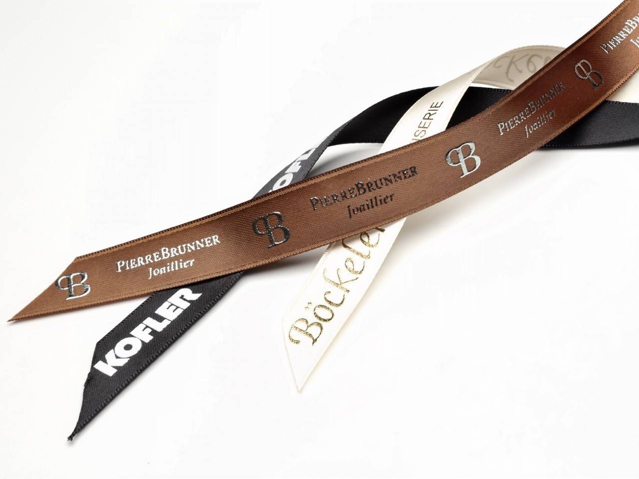 Geschenkband mit Logo