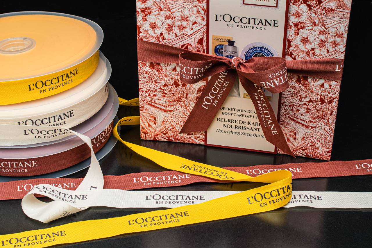 Ruban en coton avec le logo L'Occitane imprimé